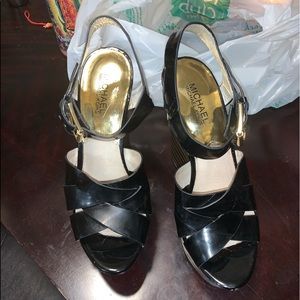 Michael Kors wedges size 8